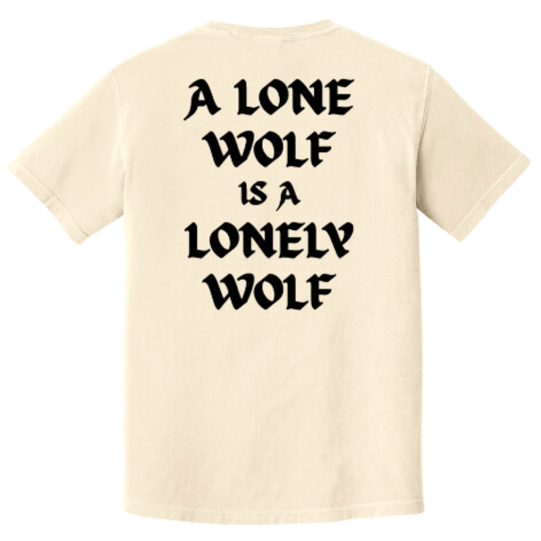LONELY WOLF TEE